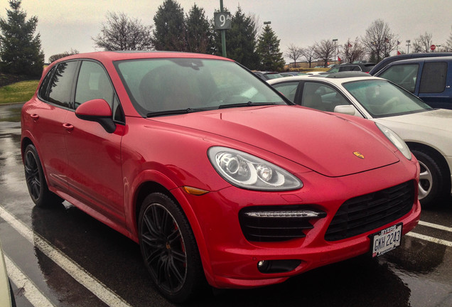 Porsche 958 Cayenne GTS