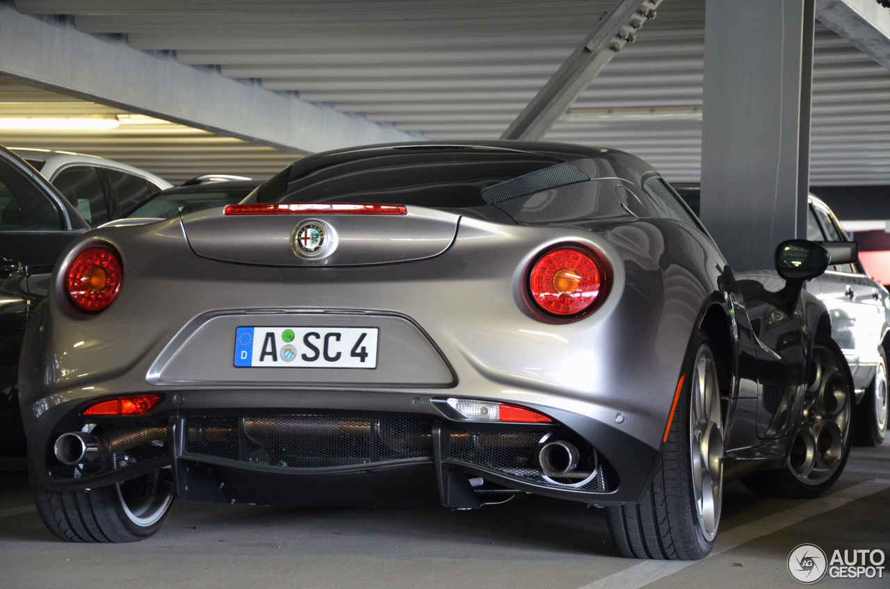 Alfa Romeo 4C Coupé