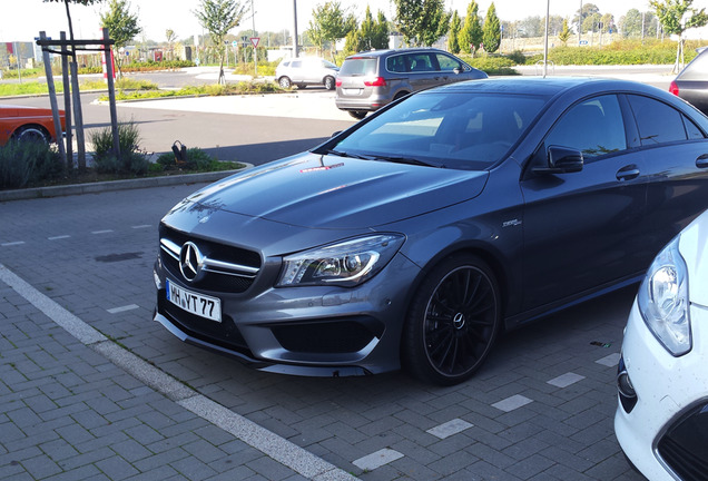 Mercedes-Benz CLA 45 AMG C117