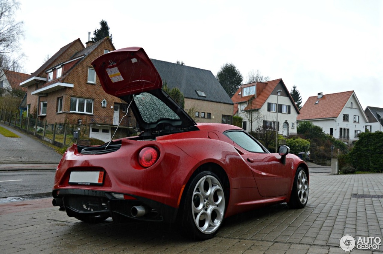 Alfa Romeo 4C Coupé