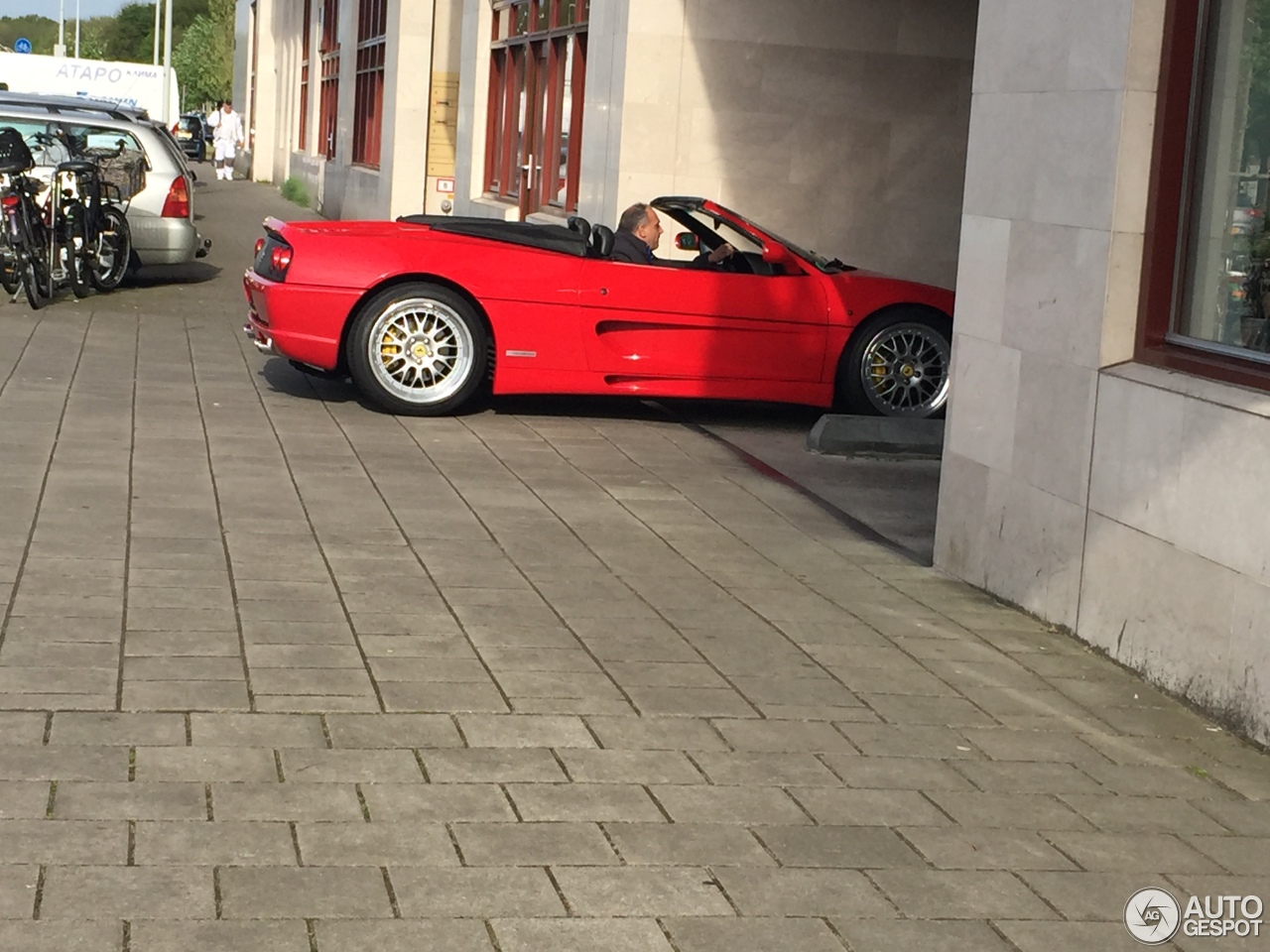 Ferrari F355 Spider