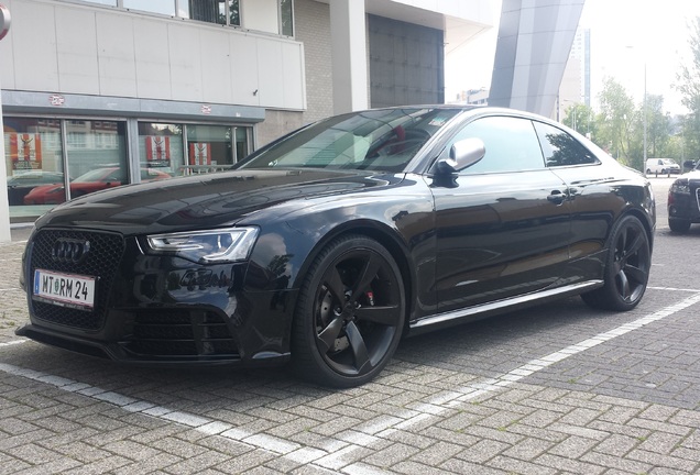 Audi RS5 B8 2012