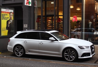 Audi RS6 Avant C7 2015