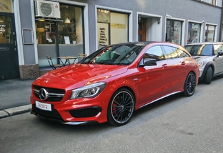 Mercedes-Benz CLA 45 AMG Shooting Brake