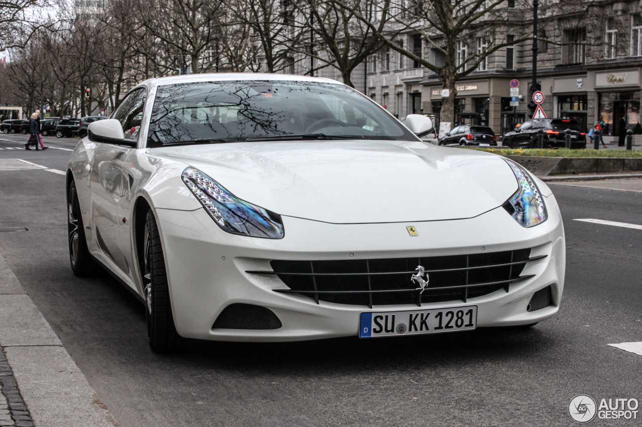 Ferrari FF