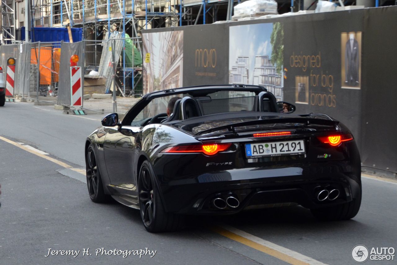 Jaguar F-TYPE R AWD Convertible