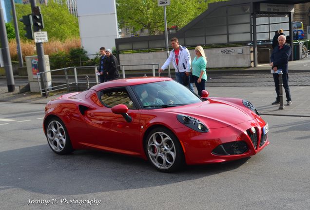 Alfa Romeo 4C Coupé