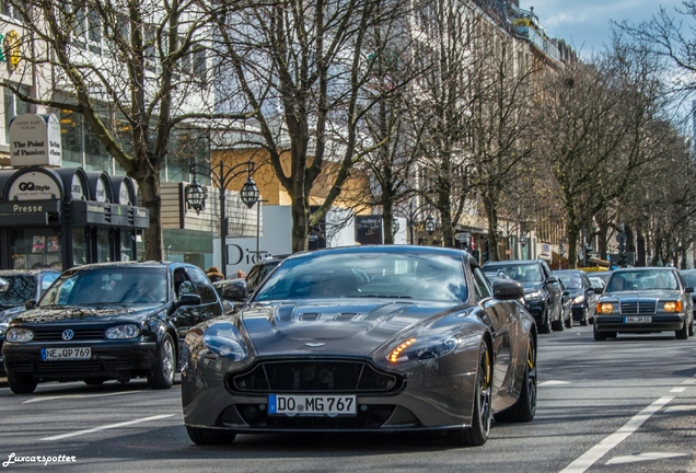 Aston Martin V12 Vantage S