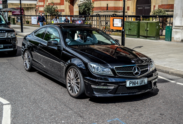 Mercedes-Benz C 63 AMG Coupé