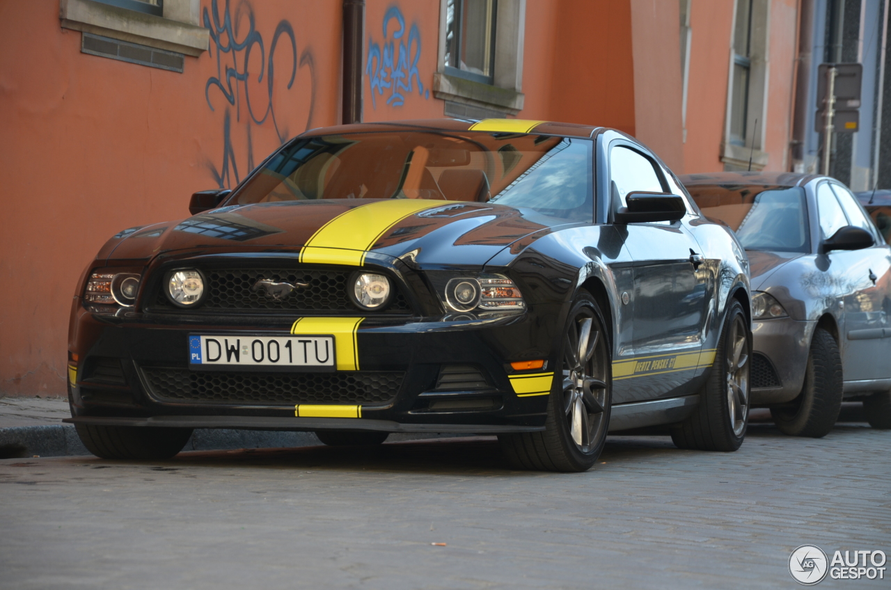 Ford Mustang GT 2013 Penske