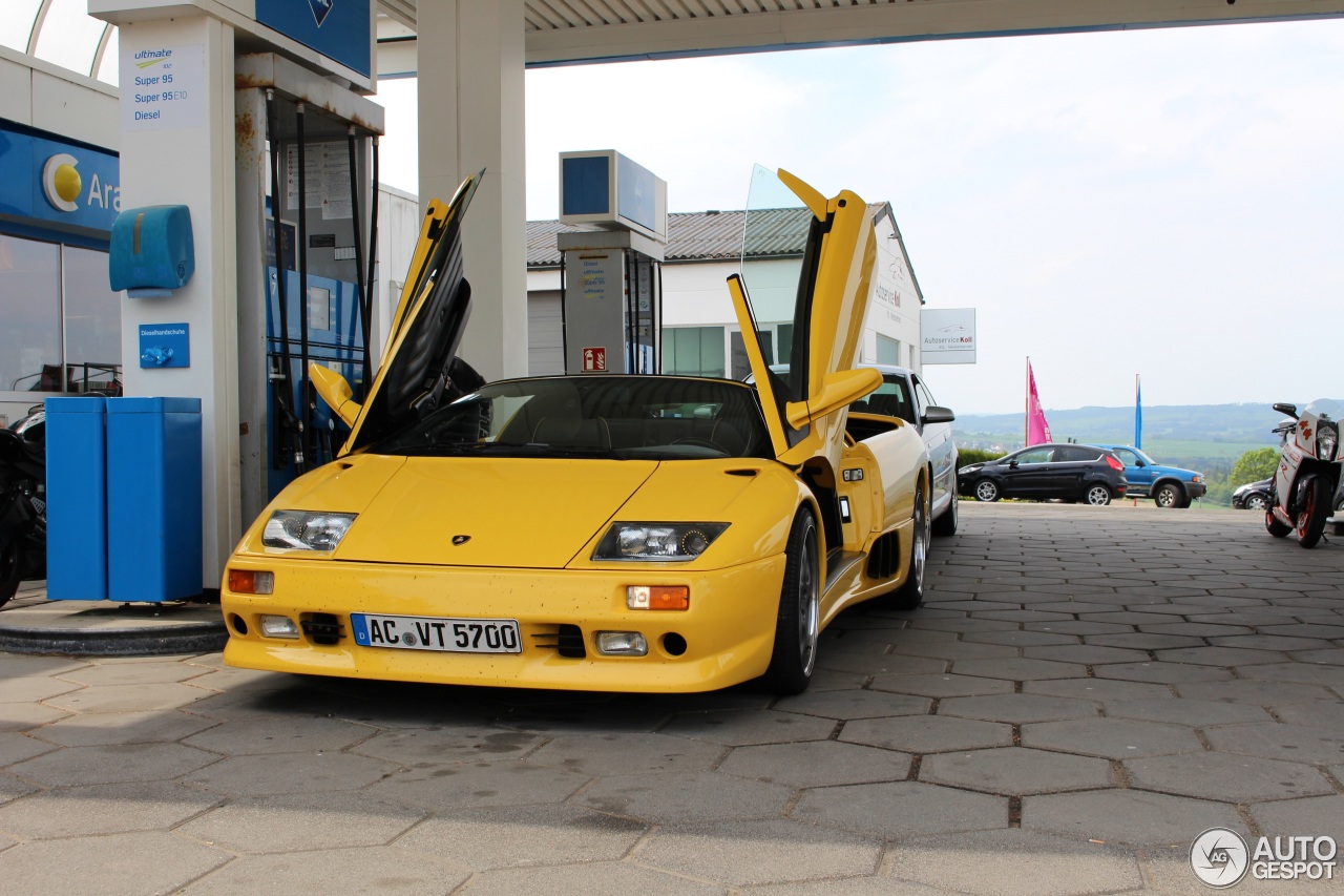 Lamborghini Diablo VT Roadster