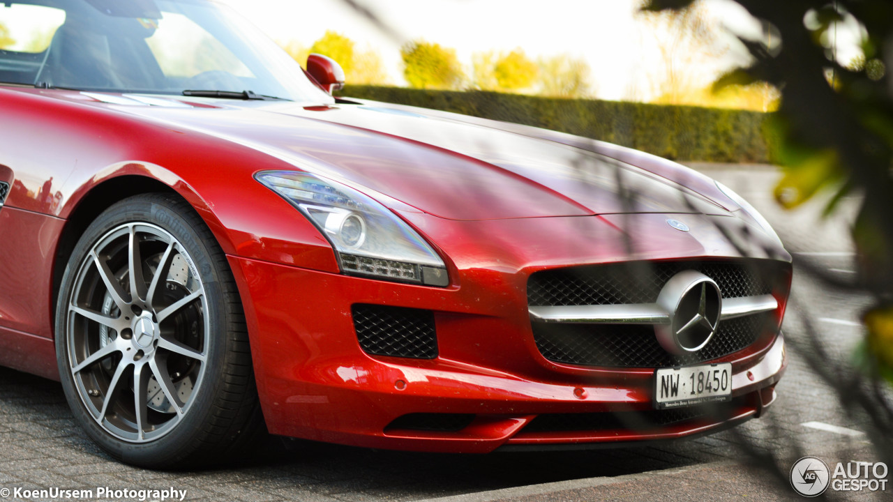 Mercedes-Benz SLS AMG