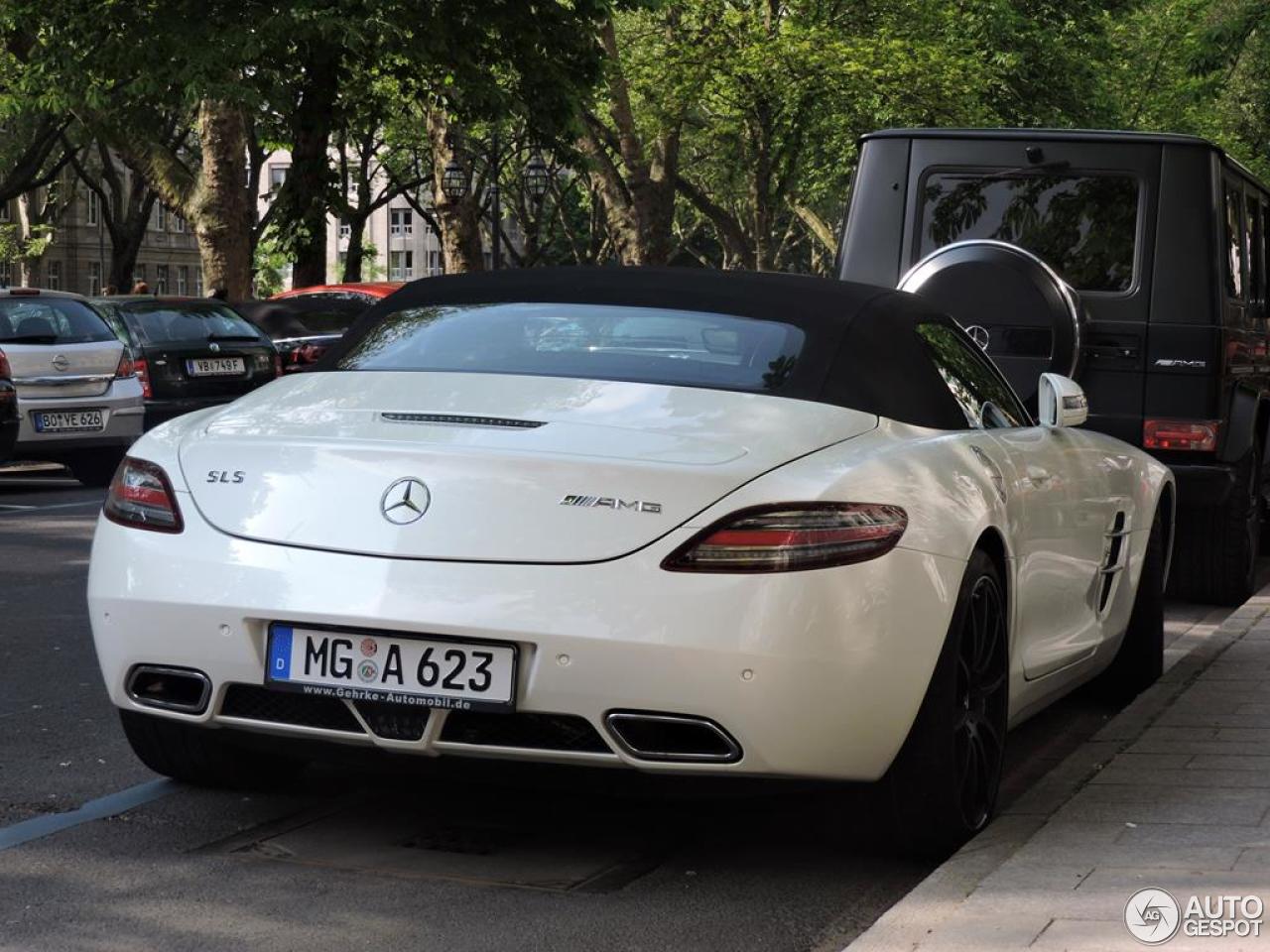 Mercedes-Benz SLS AMG Roadster