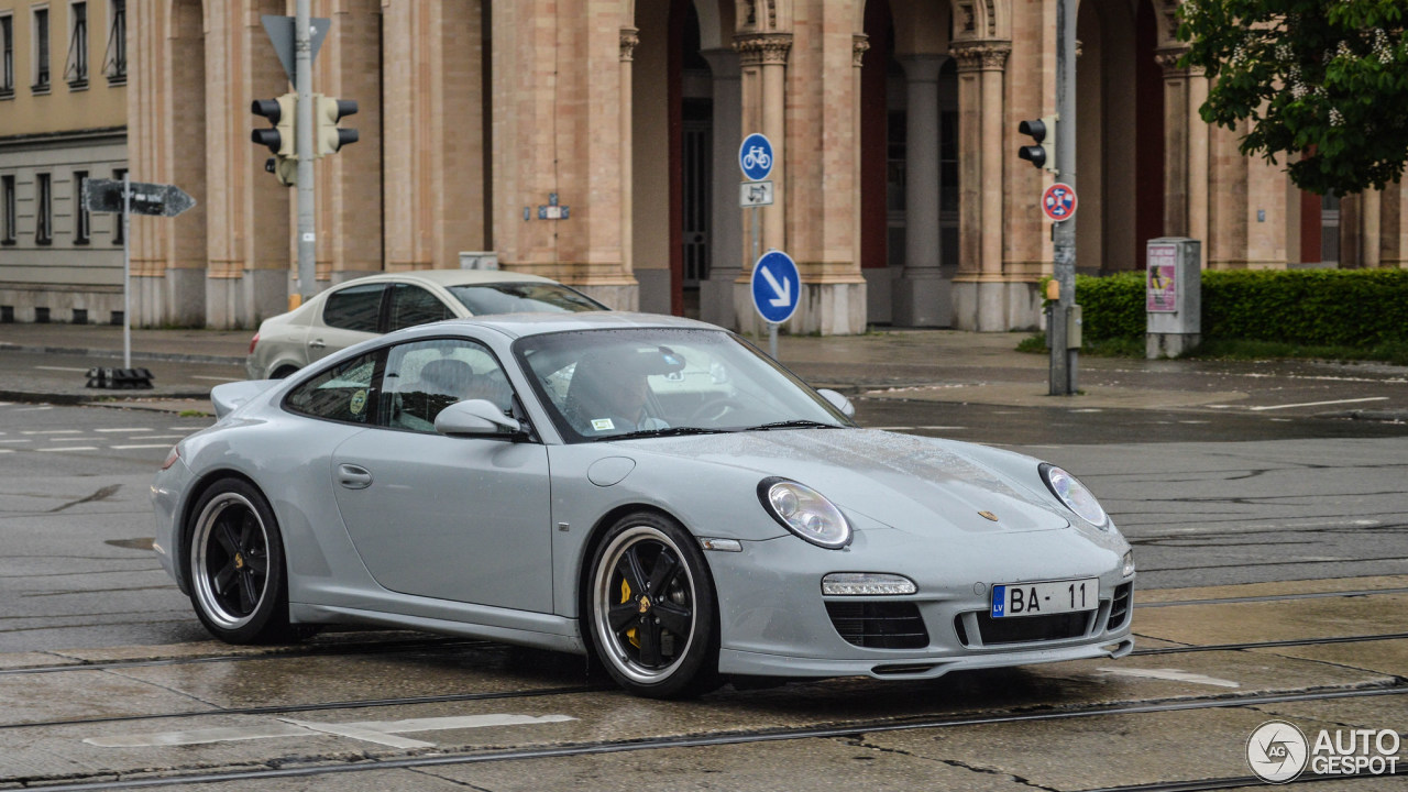 Porsche 911 Sport Classic