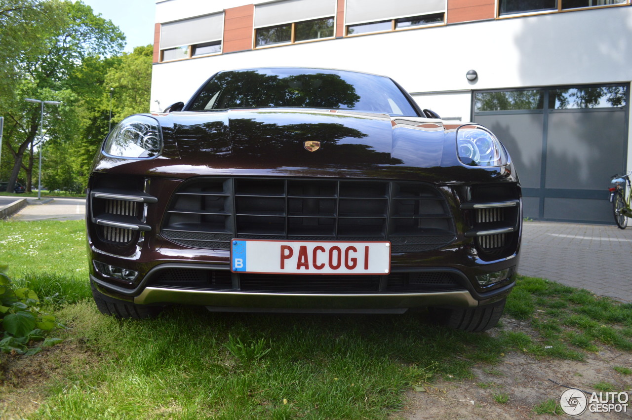 Porsche 95B Macan Turbo