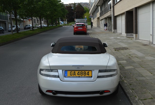 Aston Martin DB9 Volante