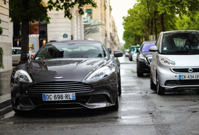 Aston Martin Vanquish Volante