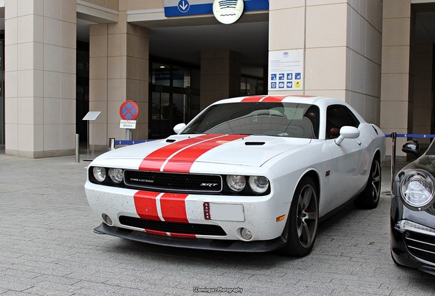 Dodge Challenger SRT-8 392