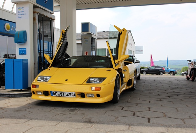 Lamborghini Diablo VT Roadster