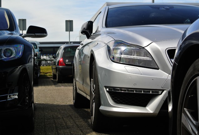 Mercedes-Benz CLS 63 AMG X218 Shooting Brake