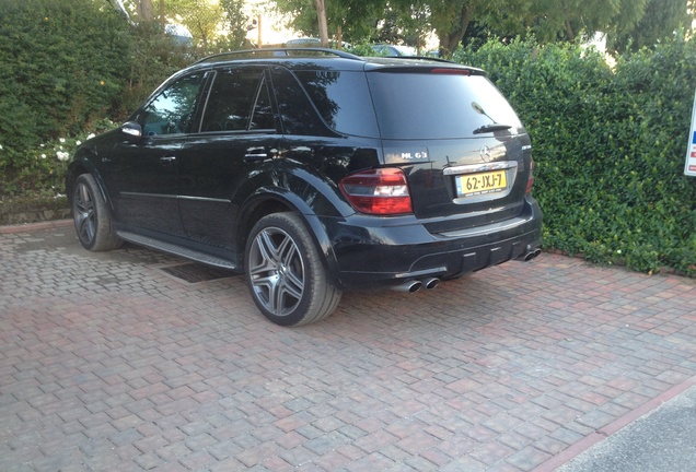 Mercedes-Benz ML 63 AMG W164