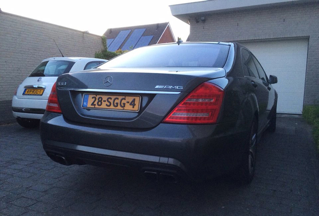 Mercedes-Benz S 63 AMG W221 2011