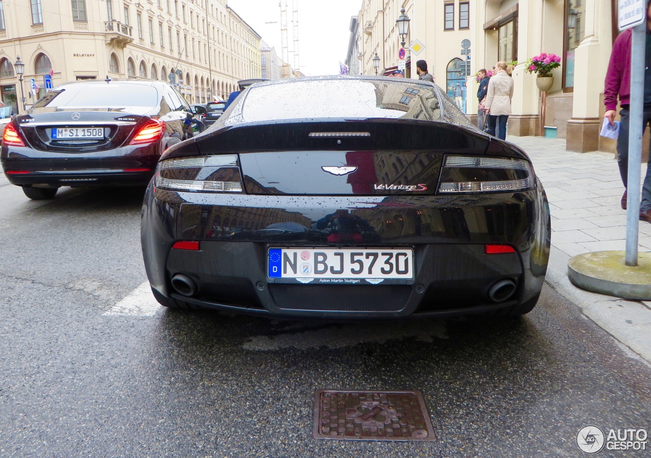 Aston Martin V12 Vantage S