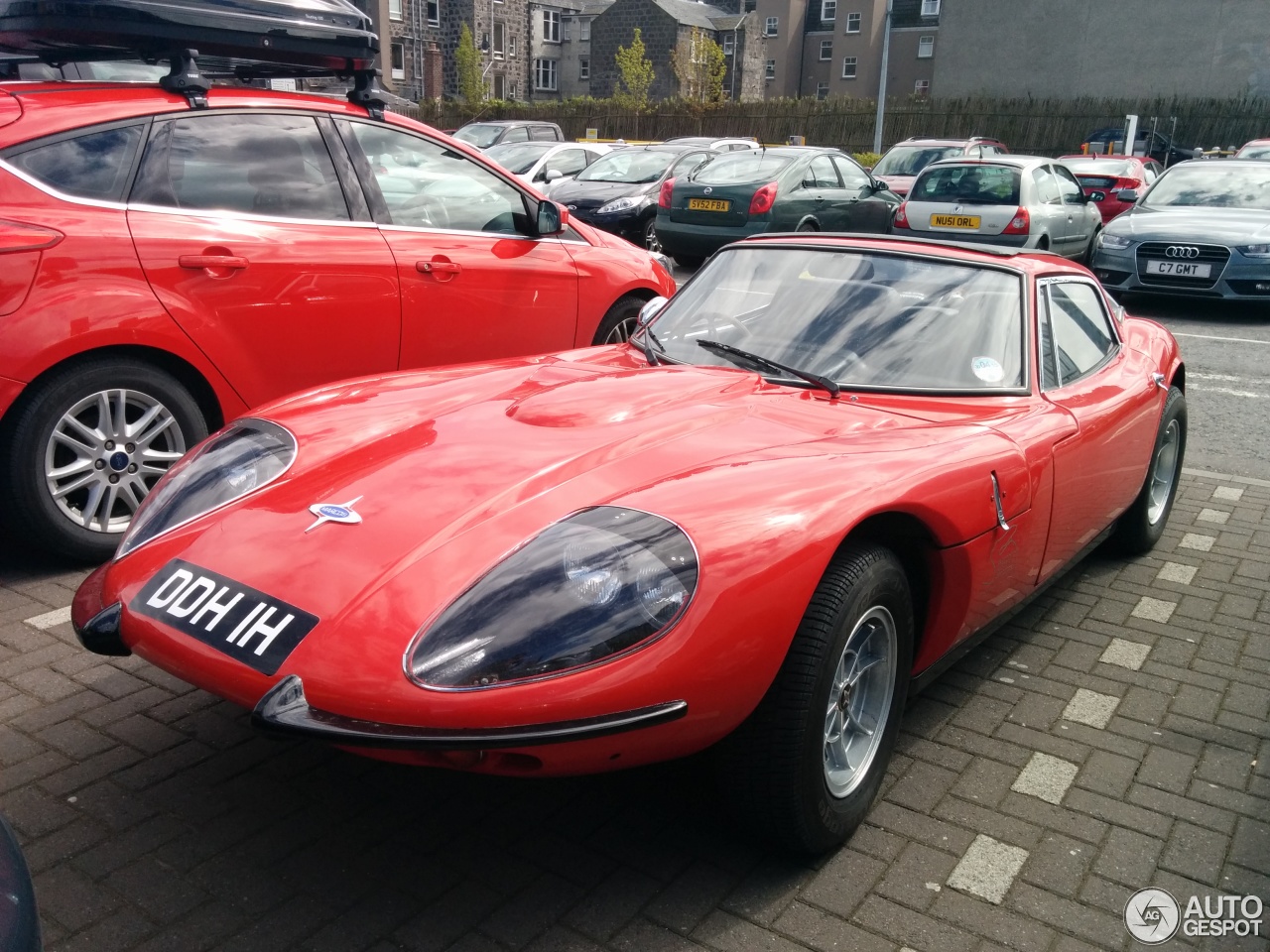 Marcos GT 3-Litre