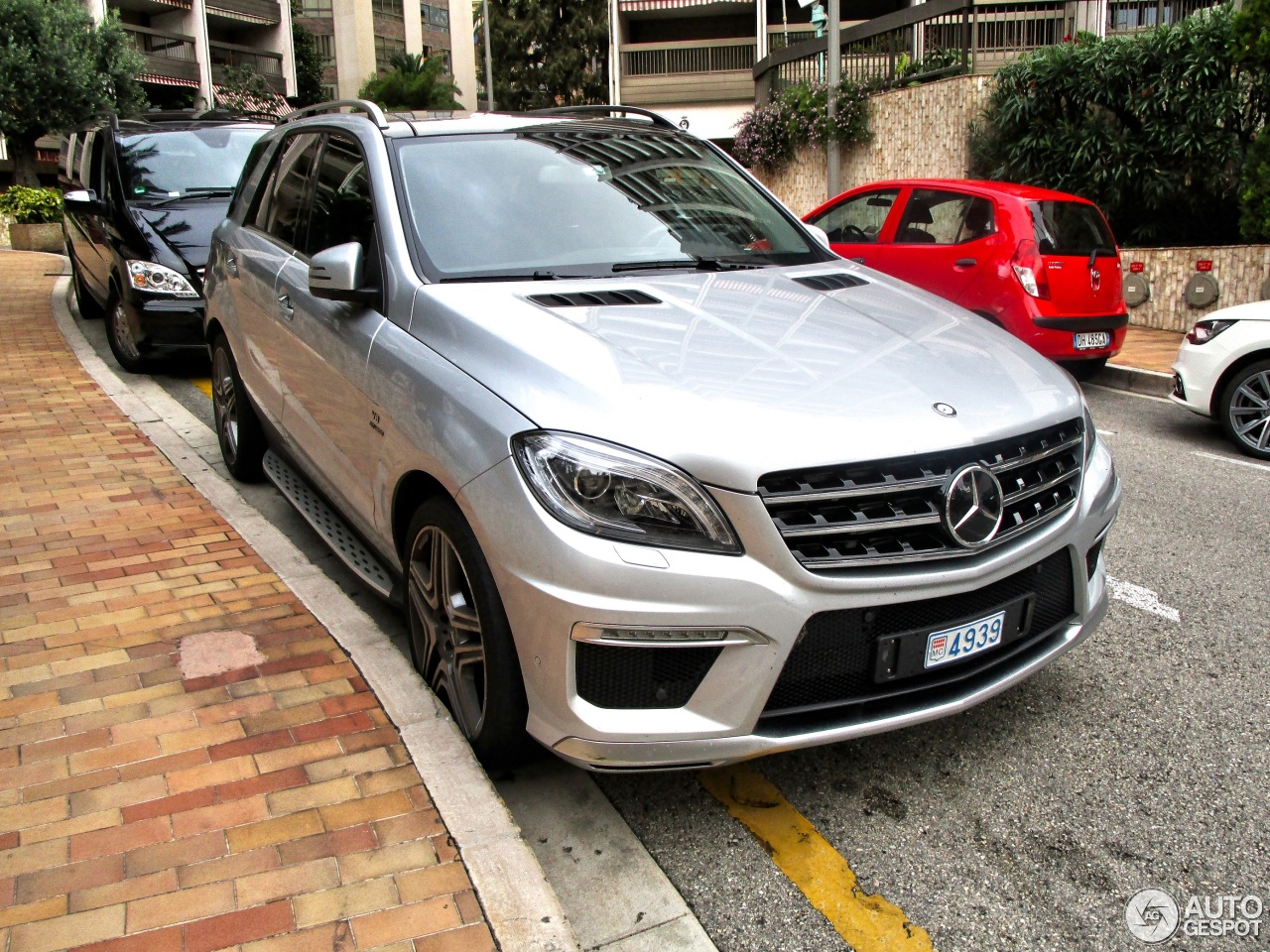 Mercedes-Benz ML 63 AMG W166