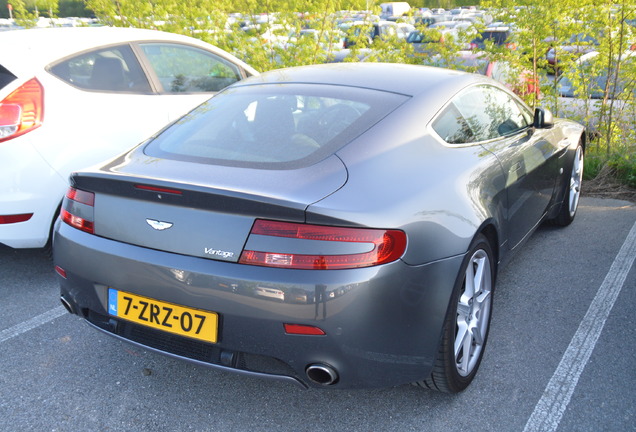 Aston Martin V8 Vantage