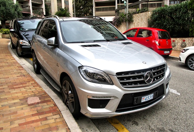 Mercedes-Benz ML 63 AMG W166