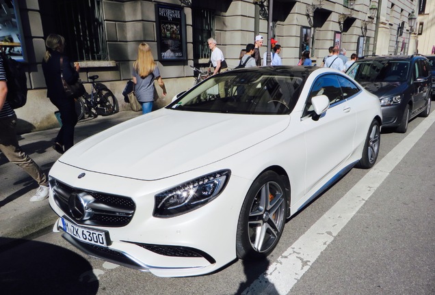 Mercedes-Benz S 63 AMG Coupé C217