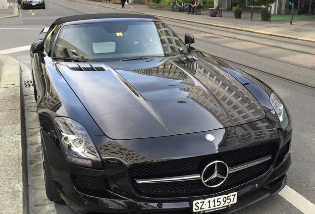 Mercedes-Benz SLS AMG GT Roadster Final Edition