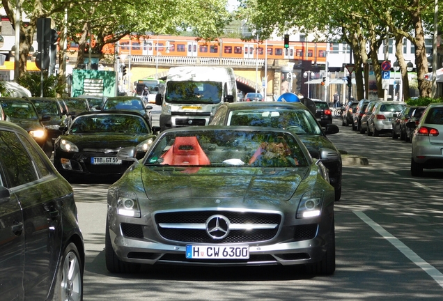 Mercedes-Benz SLS AMG Roadster