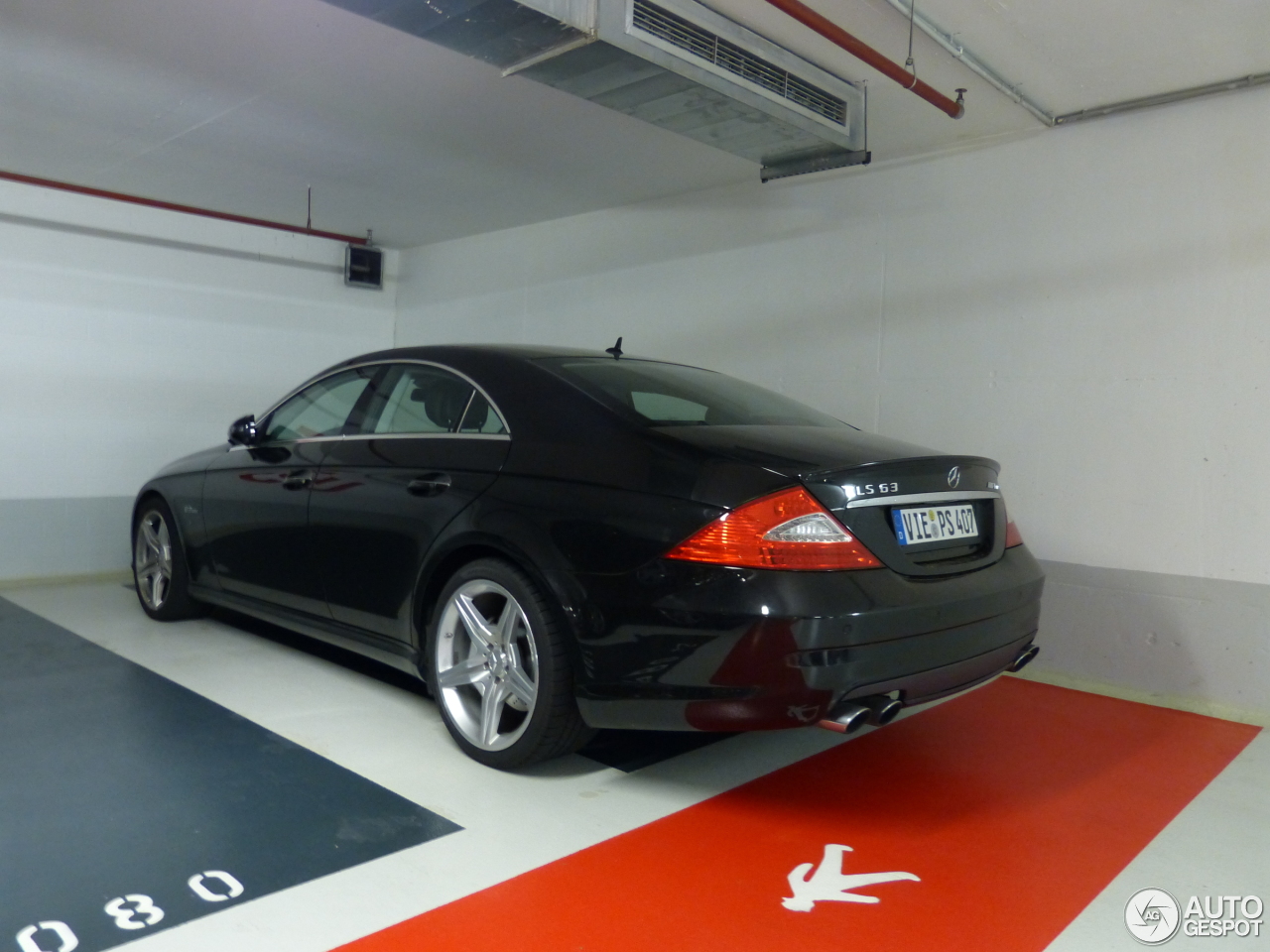 Mercedes-Benz CLS 63 AMG C219 2008