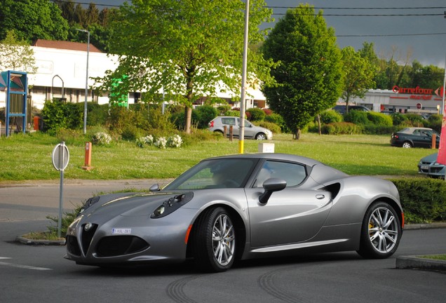 Alfa Romeo 4C Coupé