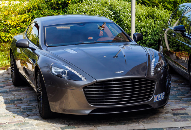 Aston Martin Rapide S