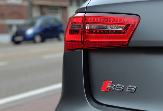 Audi RS6 Avant C7