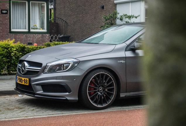 Mercedes-Benz A 45 AMG