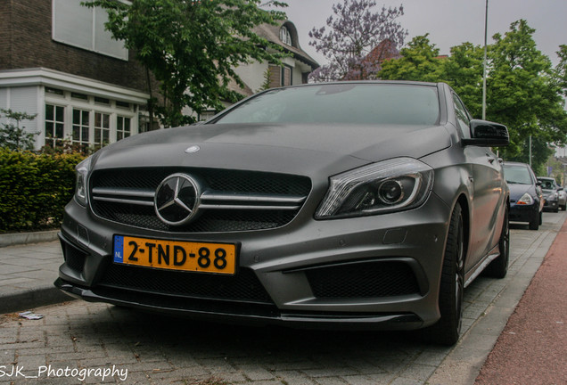 Mercedes-Benz A 45 AMG