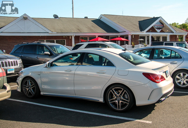 Mercedes-Benz CLA 45 AMG C117