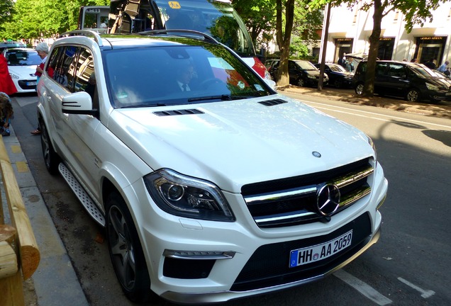 Mercedes-Benz GL 63 AMG X166