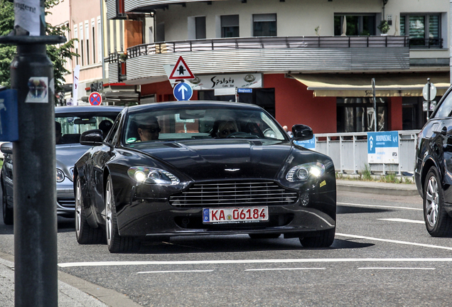 Aston Martin V8 Vantage