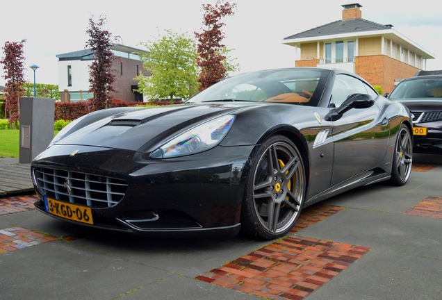 Ferrari California Novitec Rosso