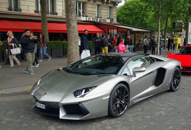 Lamborghini Aventador LP700-4 Roadster