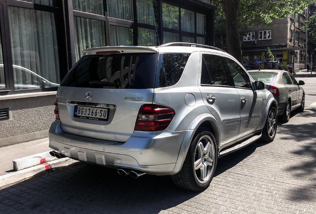 Mercedes-Benz ML 63 AMG W164