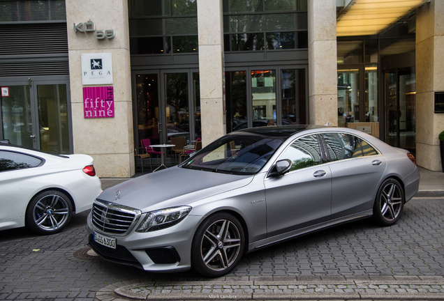 Mercedes-Benz S 63 AMG V222