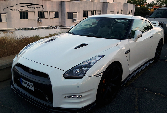 Nissan GT-R 2012