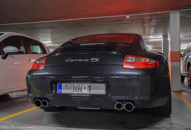 Porsche 997 Carrera 4S MkI