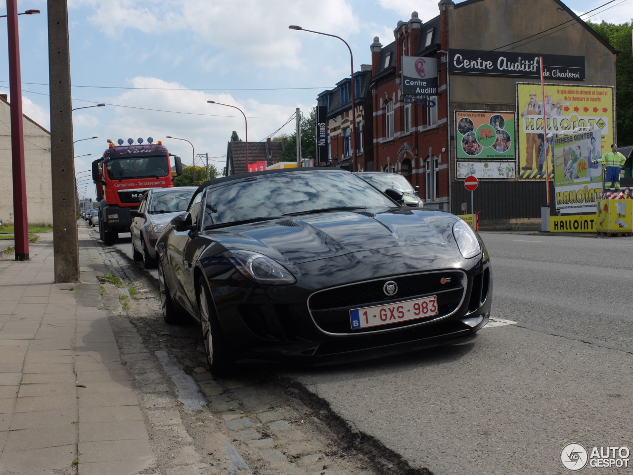 Jaguar F-TYPE S Convertible